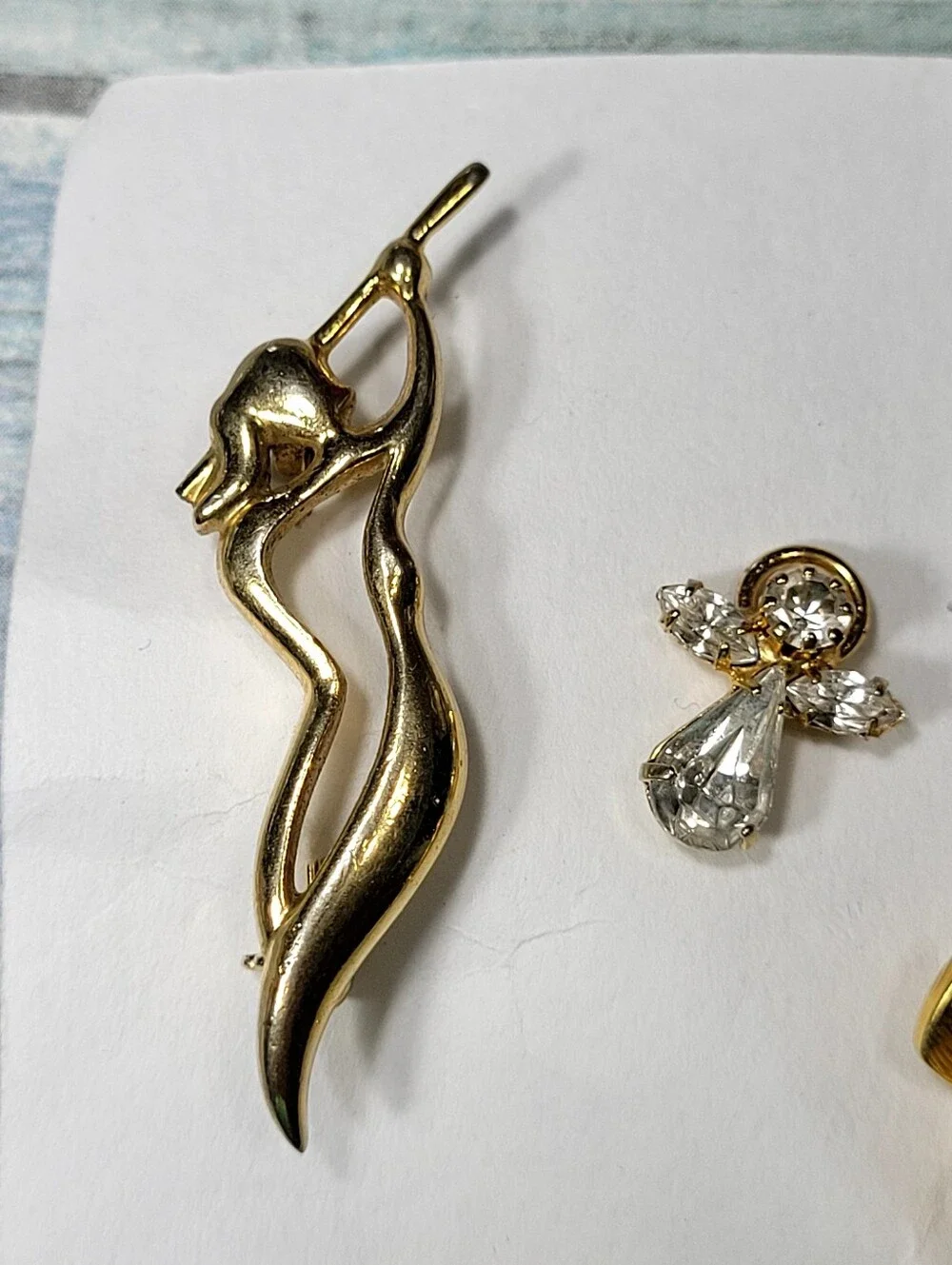 Gold Tone Angel and Cherub Jewelry Pin & Brooch - Sparkle Angel Pendant